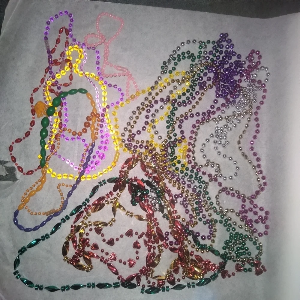 20 Assorted necklace beads for Mardi gras brand new never used​